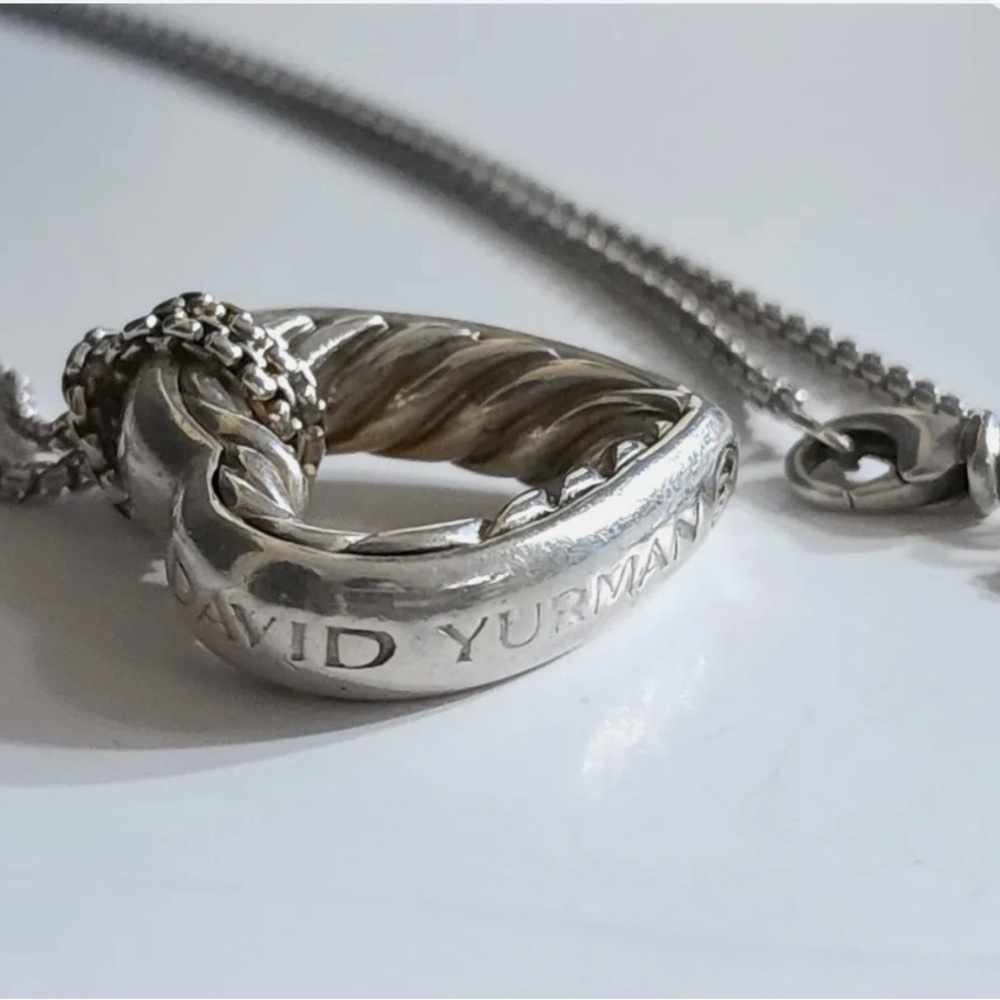 DAVID YURMAN
Cable Heart Pendant Necklace